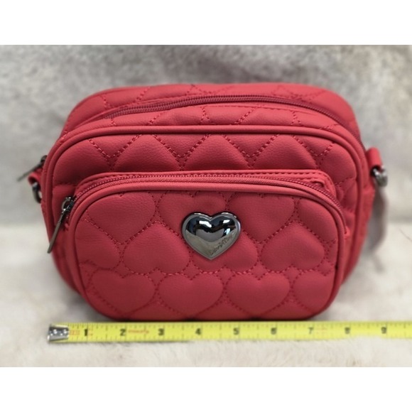 Betsey Johnson Quilted Heart Pink Crossbody Charm Chain Pearl  Luv Betsey Strap - Picture 7 of 11